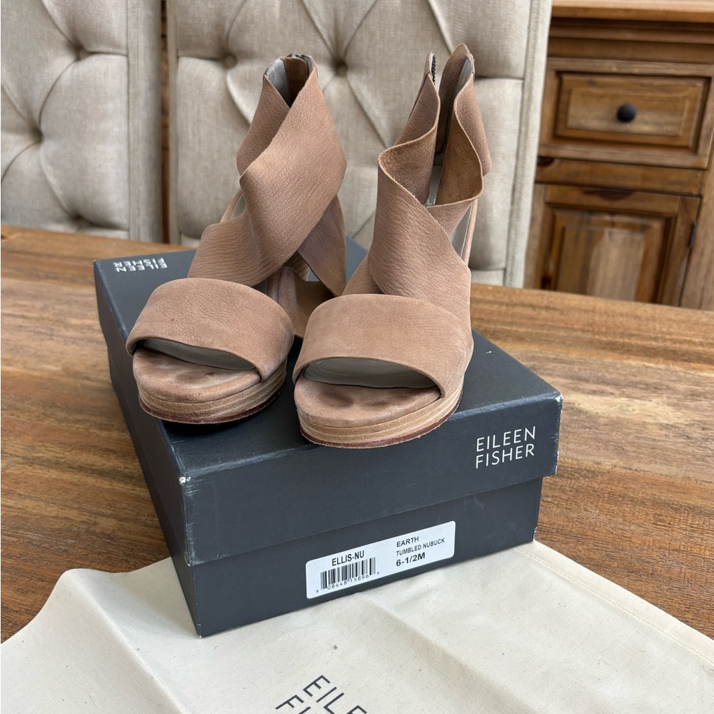 Eileen Fisher Earth in Nubuck size 6.5